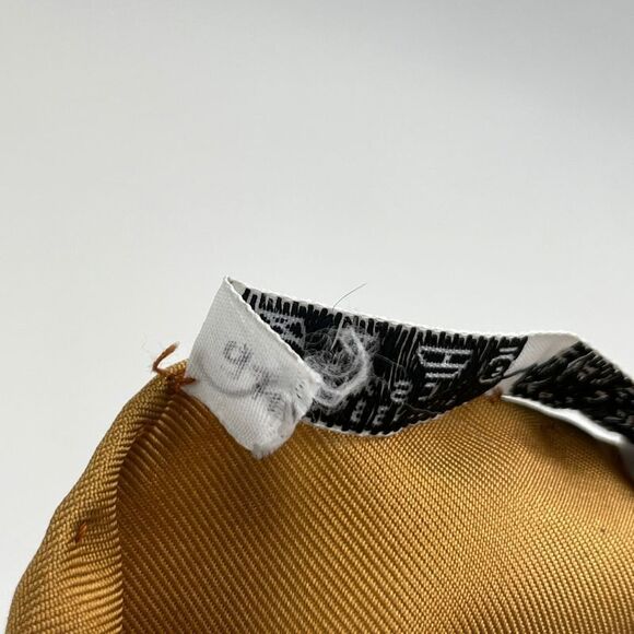 Hermes Carré 90 LE ROY Soleil Sun King Scarf Silk Gold Multicolor Women - Picture 3 of 5